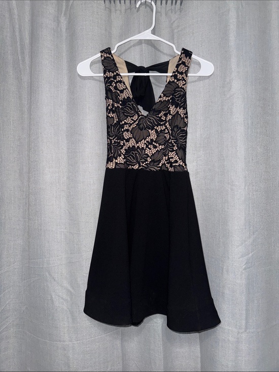 B Darlin Dresses & Skirts - B. Darlin Black Lace Bodice Fit & Flare Formal Dress